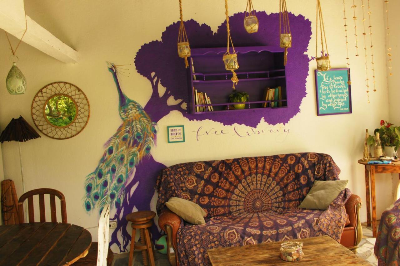 Natural Mystic Hostel Costa da Caparica Bagian luar foto