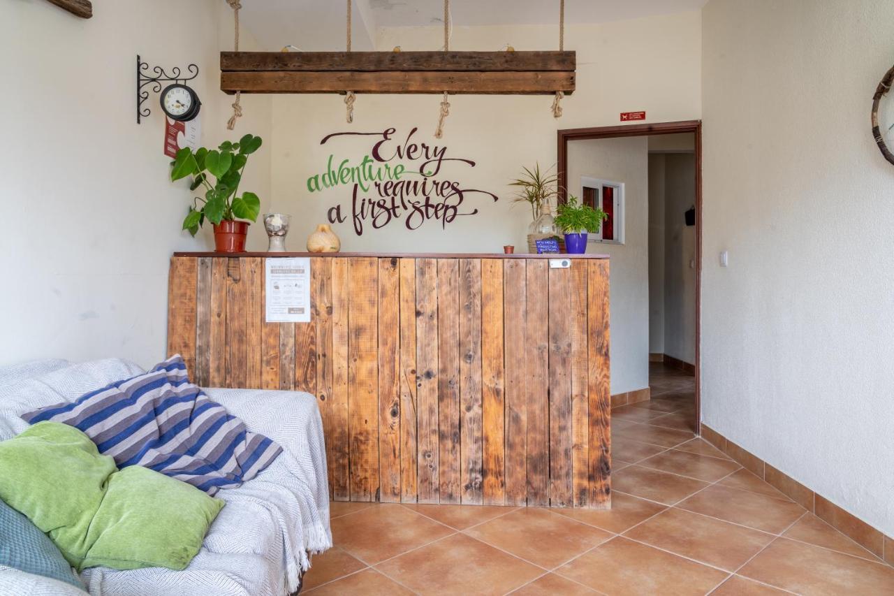 Natural Mystic Hostel Costa da Caparica Bagian luar foto