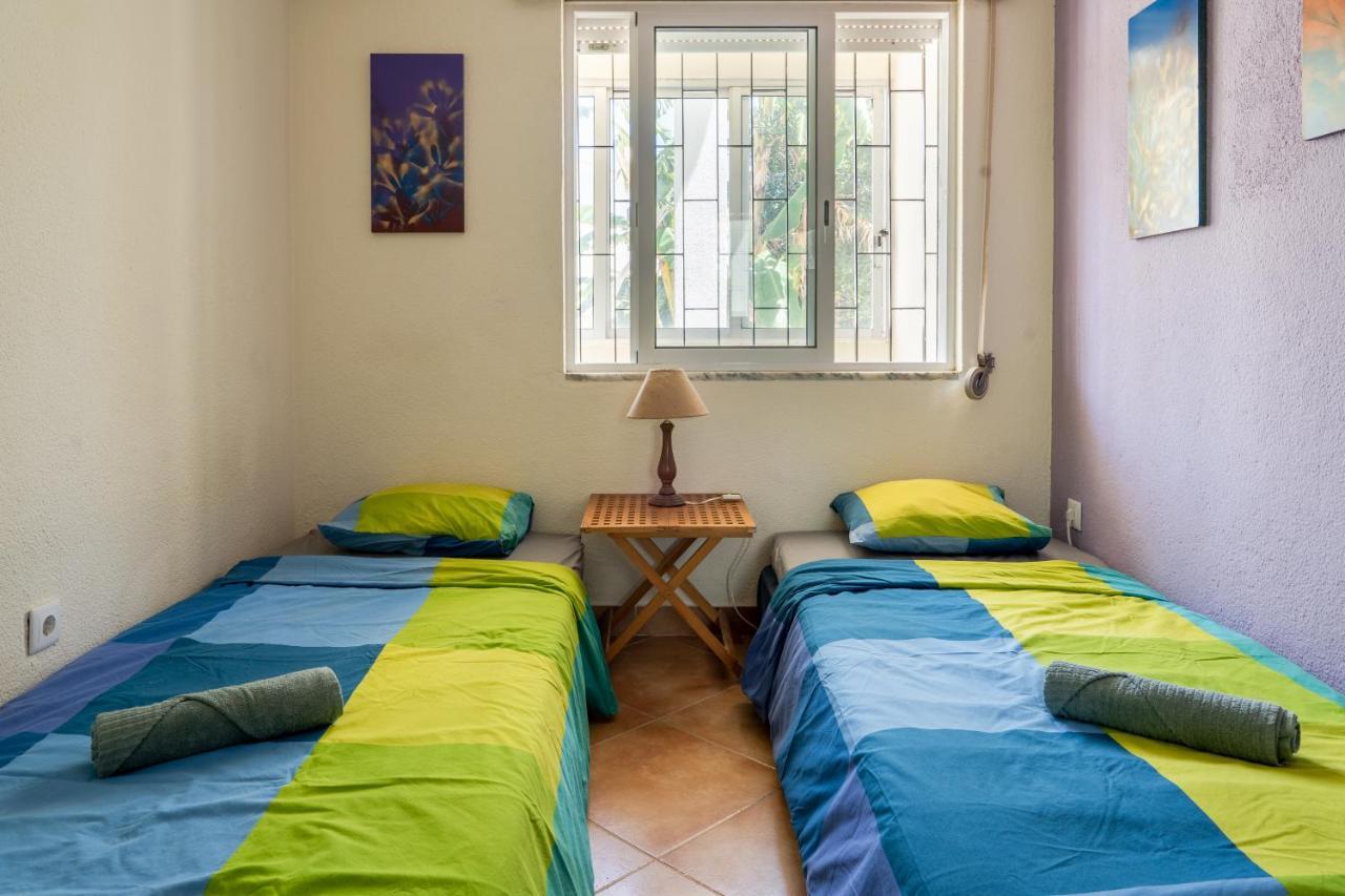 Natural Mystic Hostel Costa da Caparica Bagian luar foto